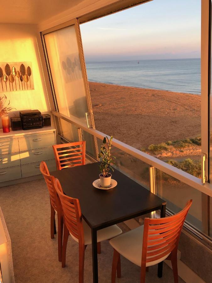 La Mouette Apartman Courseulles-sur-Mer Kültér fotó